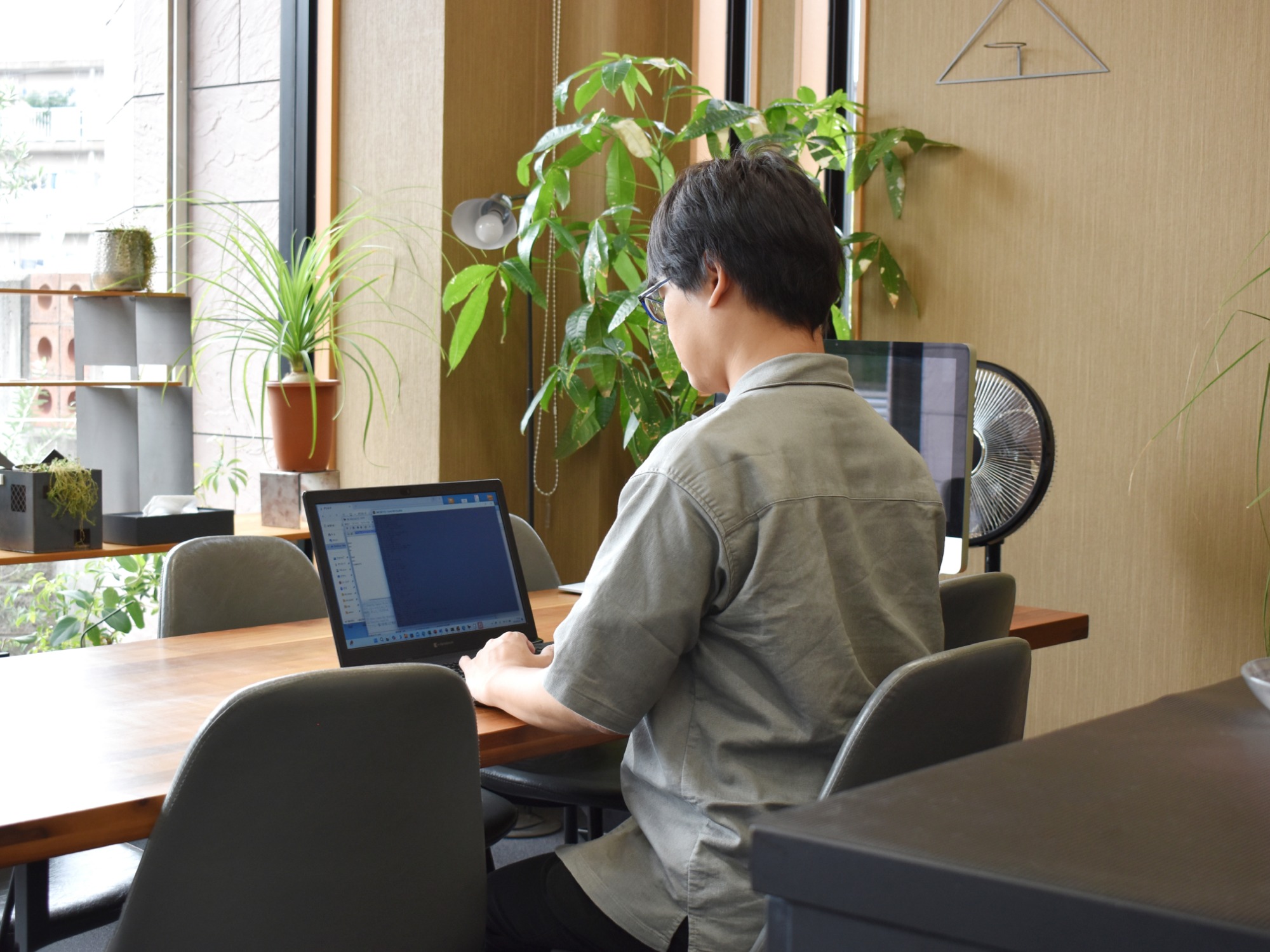 イーダでは現在、デザイナーを募集しています